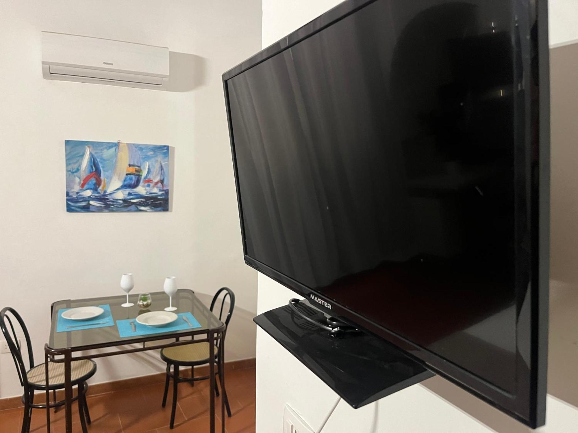 Il Portale 2 Apartment Tropea Luaran gambar